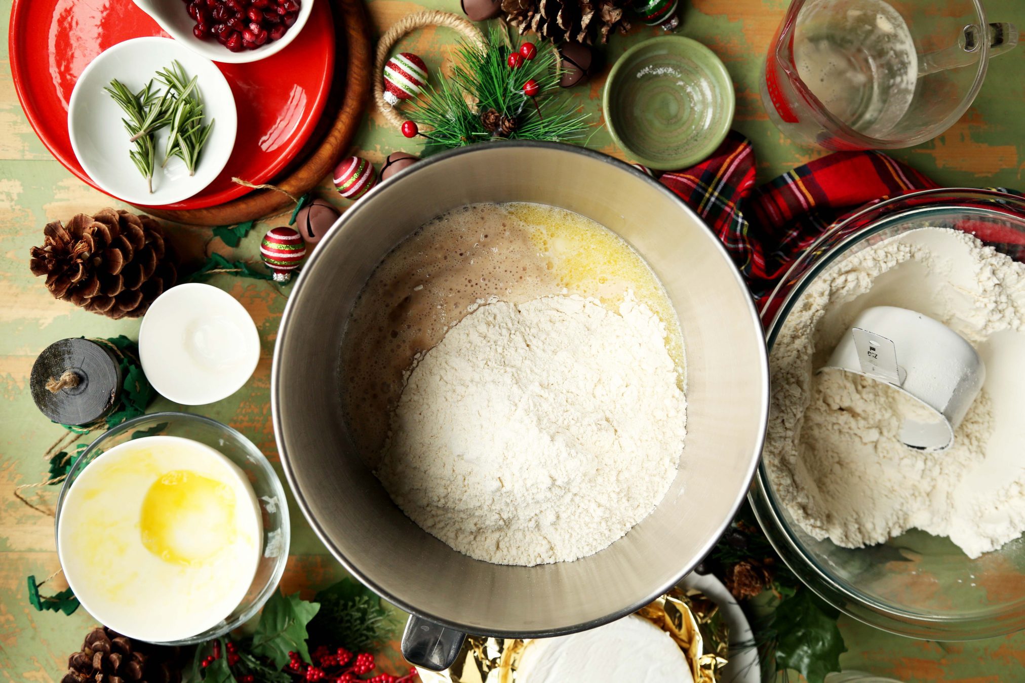 Baked Brie and Bread Wreath - Jonathan Melendez