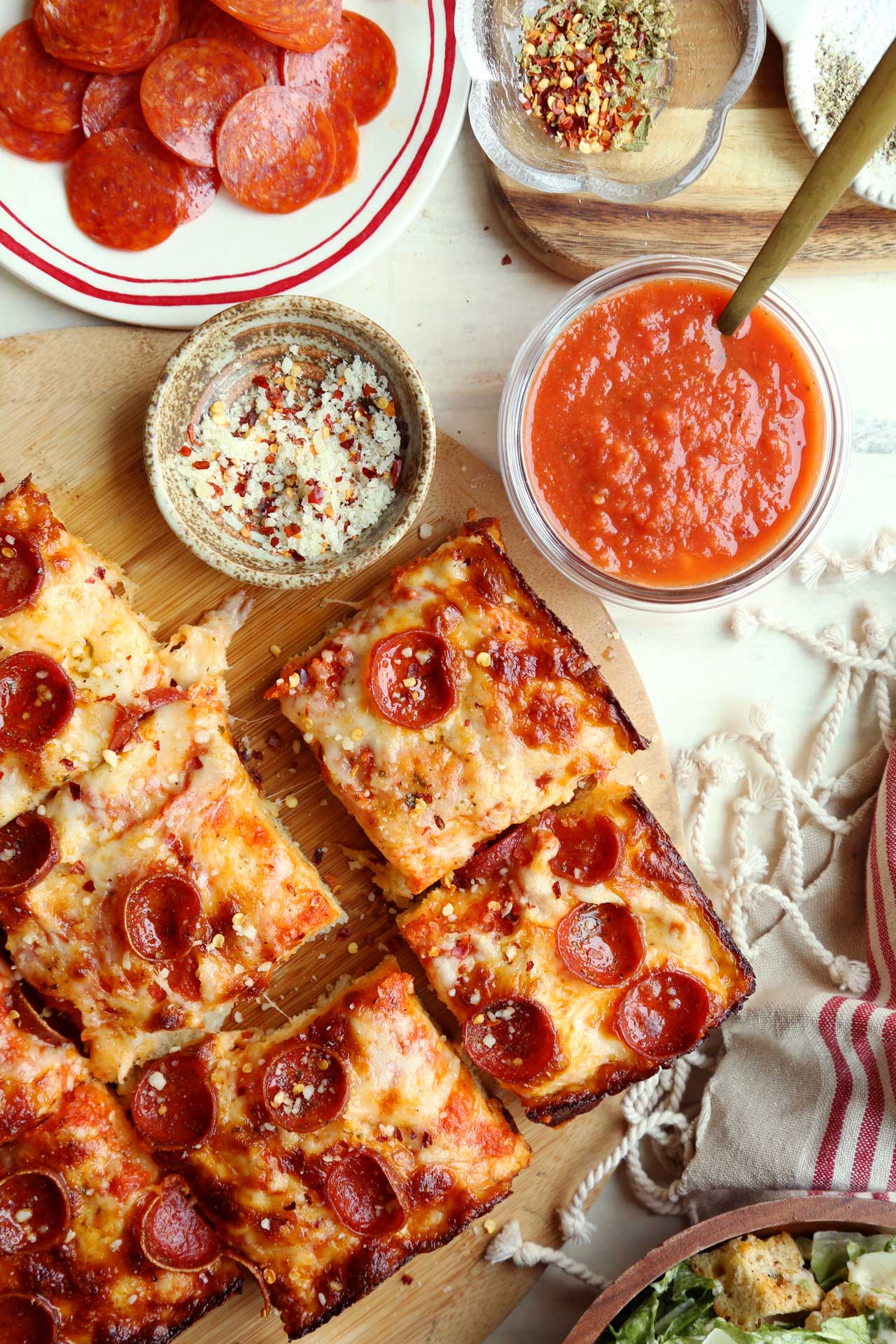 No-Knead Deep-Dish Pizza - Jonathan Melendez